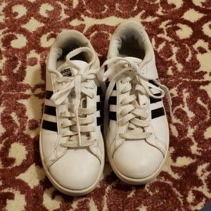 Adidas cloudfoam sneakers